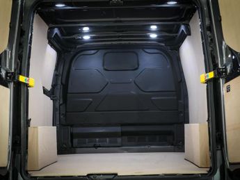 FORD TRANSIT CUSTOM 2.0 320 EcoBlue Limited Panel Van 5dr Diesel Auto L1 H1 Euro 6 (