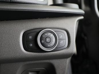 FORD TRANSIT CUSTOM 2.0 320 EcoBlue Limited Panel Van 5dr Diesel Auto L1 H1 Euro 6 (