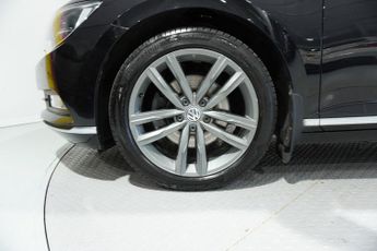 VOLKSWAGEN PASSAT 2.0 TDI BlueMotion Tech GT Estate 5dr Diesel DSG Euro 6 (s/s) (1