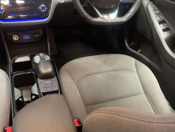 HYUNDAI IONIQ 38.3kWh Premium Hatchback 5dr Electric Auto (136 ps)