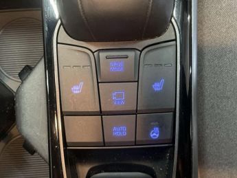 HYUNDAI IONIQ 38.3kWh Premium Hatchback 5dr Electric Auto (136 ps)