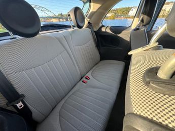 FIAT 500 1.2 Lounge Hatchback 3dr Petrol Dualogic Euro 4 (69 bhp)
