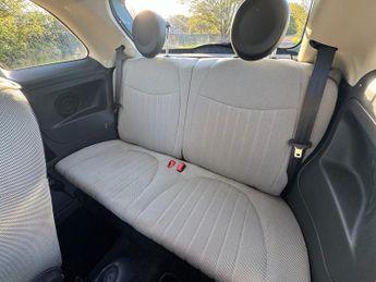 FIAT 500 1.2 Lounge Hatchback 3dr Petrol Dualogic Euro 4 (69 bhp)