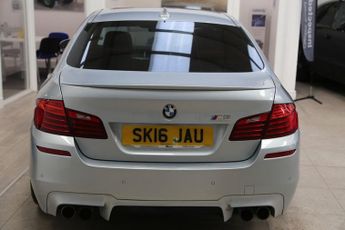 BMW M5 4.4 V8 Saloon 4dr Petrol DCT Euro 6 (s/s) (560 ps)