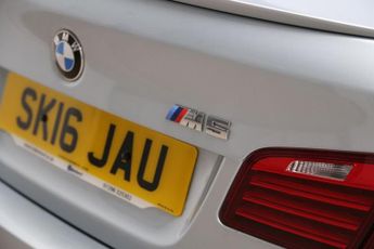 BMW M5 4.4 V8 Saloon 4dr Petrol DCT Euro 6 (s/s) (560 ps)
