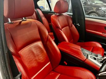 BMW M5 4.4 V8 Saloon 4dr Petrol DCT Euro 6 (s/s) (560 ps)