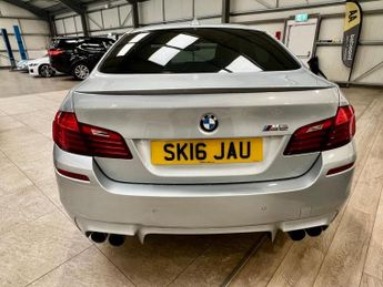 BMW M5 4.4 V8 Saloon 4dr Petrol DCT Euro 6 (s/s) (560 ps)