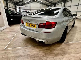 BMW M5 4.4 V8 Saloon 4dr Petrol DCT Euro 6 (s/s) (560 ps)