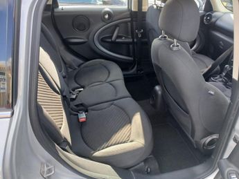 MINI COUNTRYMAN 2.0 Cooper SD SUV 5dr Diesel Auto Euro 5 (143 ps)