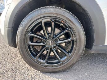 MINI COUNTRYMAN 2.0 Cooper SD SUV 5dr Diesel Auto Euro 5 (143 ps)