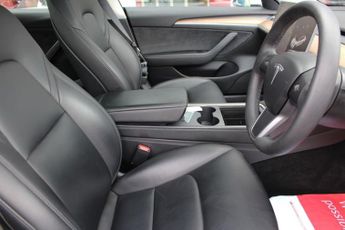 TESLA Model 3 (Dual Motor) Long Range Saloon 4dr Electric Auto 4WDE (346 ps)