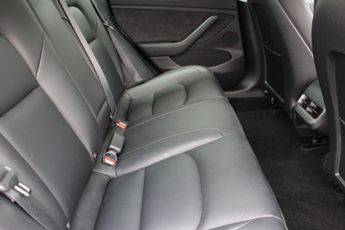 TESLA Model 3 (Dual Motor) Long Range Saloon 4dr Electric Auto 4WDE (346 ps)