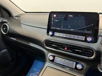 HYUNDAI KONA 39kWh Premium SUV 5dr Electric Auto (10.5kW Charger) (136 ps)