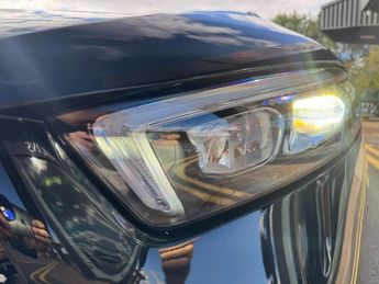 MERCEDES-BENZ A-CLASS 2.0 A200d AMG Line (Executive) Hatchback 5dr Diesel 8G-DCT Euro 