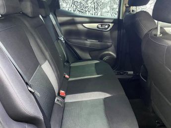 NISSAN QASHQAI 1.3 DIG-T N-Connecta SUV 5dr Petrol DCT Auto Euro 6 (s/s) (160 p