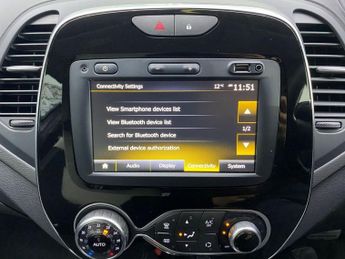 RENAULT CAPTUR 1.3 TCe ENERGY Iconic SUV 5dr Petrol EDC Euro 6 (s/s) (150 ps)