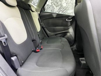 RENAULT CAPTUR 1.3 TCe ENERGY Iconic SUV 5dr Petrol EDC Euro 6 (s/s) (150 ps)