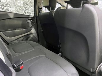 RENAULT CAPTUR 1.3 TCe ENERGY Iconic SUV 5dr Petrol EDC Euro 6 (s/s) (150 ps)