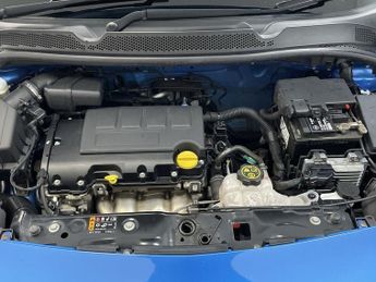 VAUXHALL ADAM 1.2i Griffin Hatchback 3dr Petrol Manual Euro 6 (70 ps) - AA INS