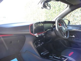 VAUXHALL MOKKA ELECTRIC 50kWh SRi Nav Premium SUV 5dr Electric Auto (136 ps)