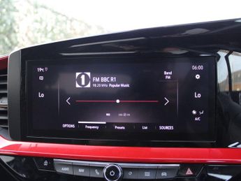 VAUXHALL MOKKA ELECTRIC 50kWh SRi Nav Premium SUV 5dr Electric Auto (136 ps)