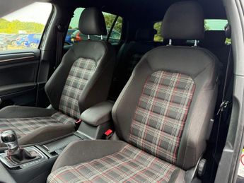 VOLKSWAGEN GOLF 2.0 TSI BlueMotion Tech GTI Hatchback 5dr Petrol DSG Euro 6 (s/s