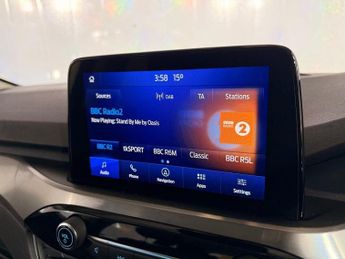 FORD KUGA 2.5 EcoBoost Duratec 14.4kWh Titanium SUV 5dr Petrol Plug-in Hyb