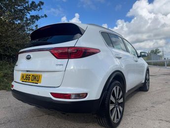 KIA SPORTAGE 2.0 CRDi First Edition SUV 5dr Diesel Auto AWD Euro 6 (182 bhp)
