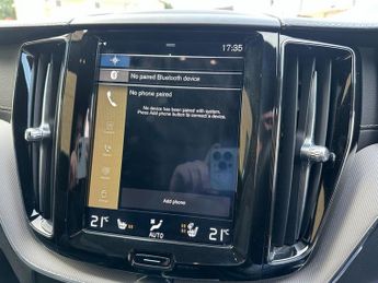 VOLVO XC60 2.0h T8 Twin Engine 11.6kWh R-Design Pro SUV 5dr Petrol Plug-in 