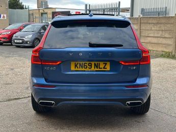 VOLVO XC60 2.0h T8 Twin Engine 11.6kWh R-Design Pro SUV 5dr Petrol Plug-in 