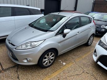 Ford Fiesta 1.4 Zetec Hatchback 5dr Petrol Manual (133 g/km, 94 bhp)