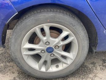 FORD FIESTA 1.25 Zetec Hatchback 5dr Petrol Manual Euro 6 (82 ps)