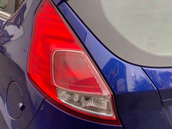 FORD FIESTA 1.25 Zetec Hatchback 5dr Petrol Manual Euro 6 (82 ps)
