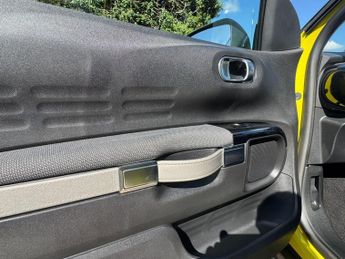 CITROEN C4 CACTUS 1.2 PureTech Feel Hatchback 5dr Petrol ETG5 Euro 6 (s/s) (82 ps)