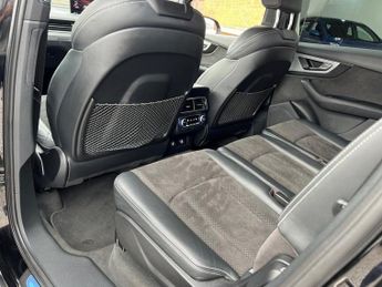 AUDI Q7 3.0 TDI V6 S line SUV 5dr Diesel Tiptronic quattro Euro 6 (s/s) 