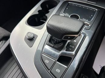 AUDI Q7 3.0 TDI V6 S line SUV 5dr Diesel Tiptronic quattro Euro 6 (s/s)