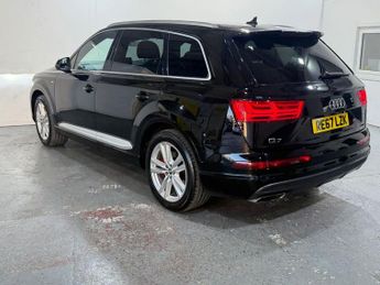 AUDI Q7 3.0 TDI V6 S line SUV 5dr Diesel Tiptronic quattro Euro 6 (s/s) 