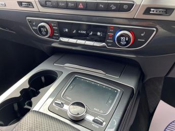 AUDI Q7 3.0 TDI V6 S line SUV 5dr Diesel Tiptronic quattro Euro 6 (s/s) 