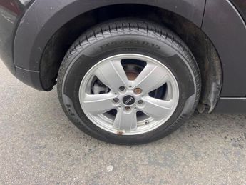 MINI HATCH 1.5 Cooper D Hatchback 5dr Diesel Auto Euro 6 (s/s) (116 ps)