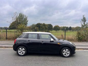 MINI HATCH 1.5 Cooper D Hatchback 5dr Diesel Auto Euro 6 (s/s) (116 ps)