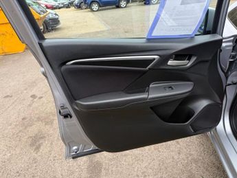 HONDA JAZZ 1.3 i-VTEC SE Navi Hatchback 5dr Petrol CVT Euro 6 (s/s) (102 ps