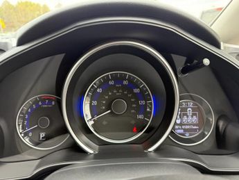 HONDA JAZZ 1.3 i-VTEC SE Navi Hatchback 5dr Petrol CVT Euro 6 (s/s) (102 ps