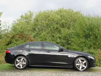 JAGUAR XE 2.0d R-Sport Saloon 4dr Diesel Auto AWD Euro 6 (s/s) (180 ps)