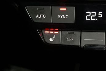 AUDI Q4 E-TRON 35 S line SUV 5dr Electric Auto 55kWh (170 ps)