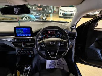 FORD FOCUS 1.0T EcoBoost Titanium Hatchback 5dr Petrol Auto Euro 6 (s/s) (1