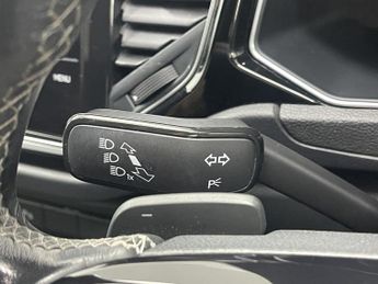 VOLKSWAGEN T-ROC 2.0 TSI R SUV 5dr Petrol DSG 4Motion Euro 6 (s/s) (300 ps)