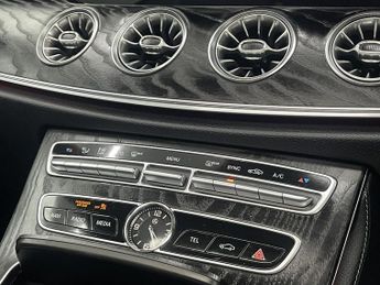 MERCEDES-BENZ E-CLASS 2.0 E220d AMG Line (Premium Plus) Coupe 2dr Diesel G-Tronic+ Eur