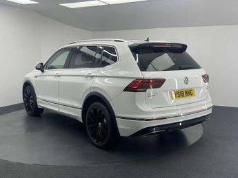VOLKSWAGEN TIGUAN ALLSPACE 2.0 TSI R-Line SUV 5dr Petrol DSG 4Motion Euro 6 (s/s) (180 ps)