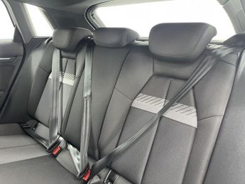 AUDI A3 1.0 TFSI 30 Sport Sportback 5dr Petrol S Tronic Euro 6 (s/s) (11