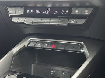 AUDI A3 1.0 TFSI 30 Sport Sportback 5dr Petrol S Tronic Euro 6 (s/s) (11